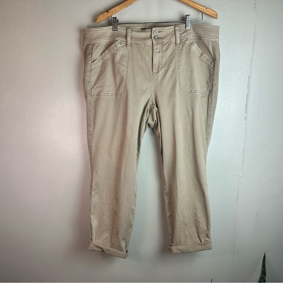 Torrid Beige crop aviator skinny stretch twill mid-rise pant Sz20 - Picture 2 of 8